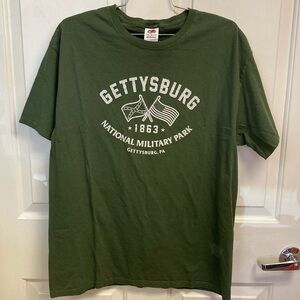 Gettysburg National Military Park Men’s T-Shirt Size Large EUC Green Cotton